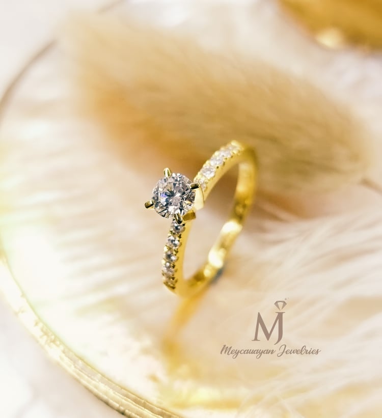 Laura Engagement Ring -  Meycauayan Jewelries